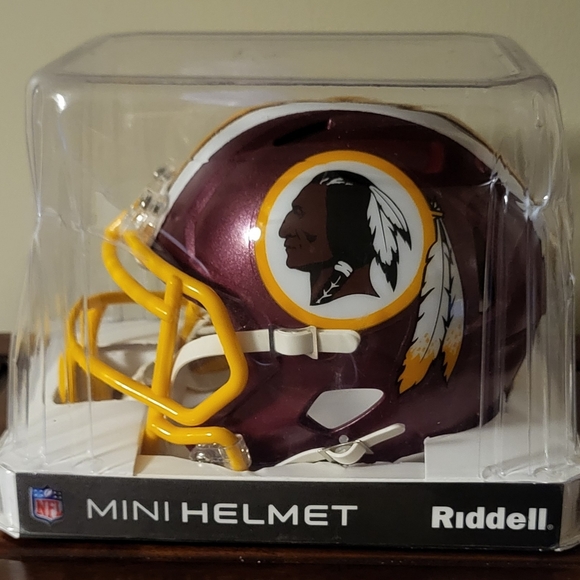 (SOLD) Washington Redskins Speed Riddell NFL Mini Football Helmet - Picture 2 of 5